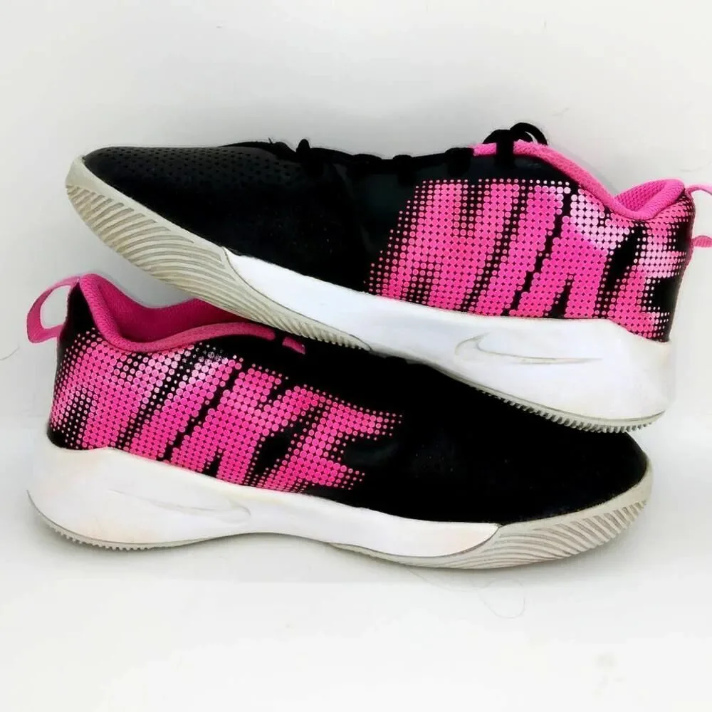 Nike Team Hustle Quick 2 Girls Black & Pink Sneakers - Size 4.5